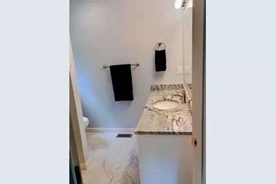 9077 W 1225 N, Demotte, IN 46310 - Photo 19