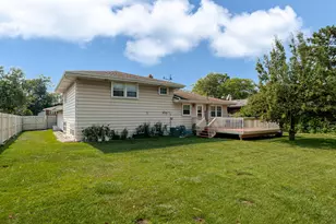 9609 Northcote Ave, Munster, IN 46321 - Photo 25