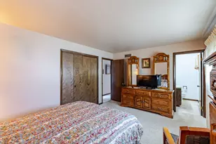9609 Northcote Ave, Munster, IN 46321 - Photo 15