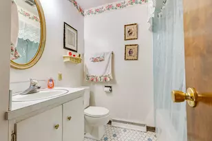 9609 Northcote Ave, Munster, IN 46321 - Photo 13