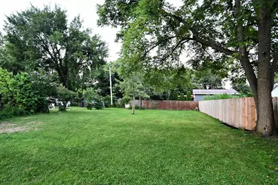 207 N Ash Street, Hobart, IN 46342 - Photo 15
