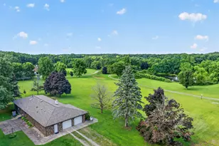 200 N 560 W, Valparaiso, IN 46385 - Photo 1