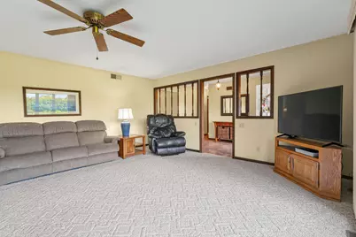 200 N 560 W, Valparaiso, IN 46385 - Photo 7