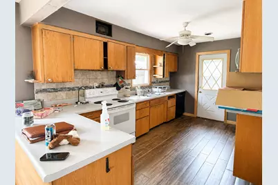 2295 W 41st Avenue, Gary, IN 46408 - Photo 3
