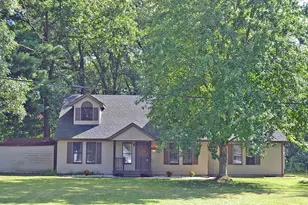 511 S Longshore Dr, Walkerton, IN 46574 - Photo 1