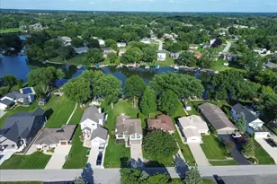 1833 Sandy Beach Dr, Crown Point, IN 46307 - Photo 5