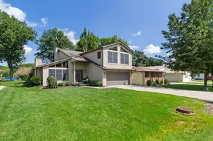 1833 Sandy Beach Dr, Crown Point, IN 46307 - Photo 9