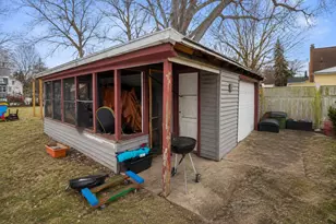 132 Hendricks St, Michigan City, IN 46360 - Photo 13