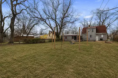 132 Hendricks Street, Michigan City, IN 46360 - Photo 3