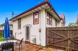 253 E Oakwood St, Hammond, IN 46324 - Photo 31