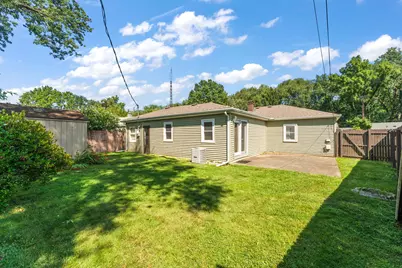 206 E 9th Street, La Porte, IN 46350 - Photo 17