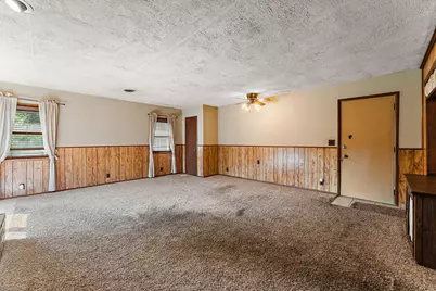 206 E 9th Street, La Porte, IN 46350 - Photo 7