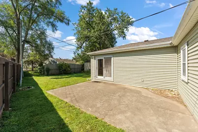 206 E 9th Street, La Porte, IN 46350 - Photo 19