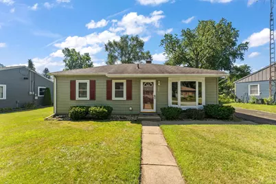206 E 9th Street, La Porte, IN 46350 - Photo 1