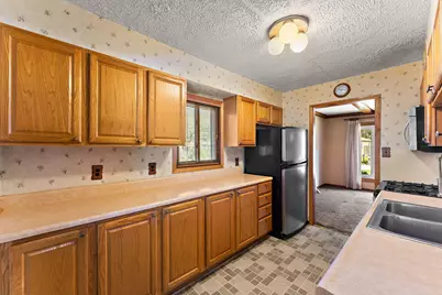 206 E 9th Street, La Porte, IN 46350 - Photo 3