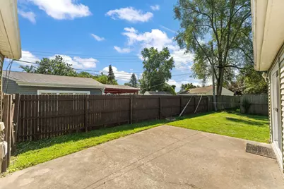 206 E 9th Street, La Porte, IN 46350 - Photo 21