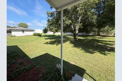 402 W College Avenue, Morocco, IN 47963 - Photo 13