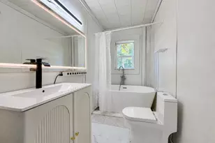 402 W College Ave, Morocco, IN 47963 - Photo 7