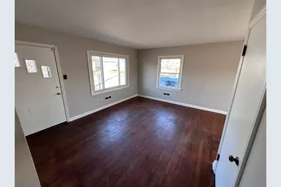 811 E 15th Avenue, Gary, IN 46407 - Photo 5