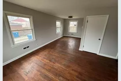 811 E 15th Avenue, Gary, IN 46407 - Photo 3