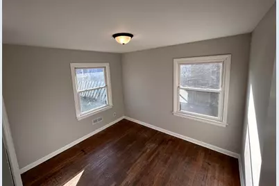 811 E 15th Avenue, Gary, IN 46407 - Photo 11