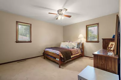 8144 Tapper Avenue, Munster, IN 46321 - Photo 19