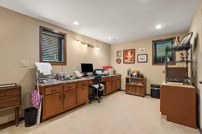 8144 Tapper Avenue, Munster, IN 46321 - Photo 23