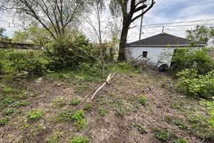 917 E 19th Ave, Gary, IN 46407 - Photo 3
