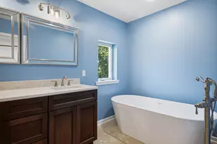 103 Mayfield Dr, Michigan City, IN 46360 - Photo 29