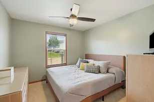 12329 Tippecanoe Pl, Crown Point, IN 46307 - Photo 23
