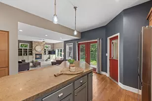 406 Lafayette St, Valparaiso, IN 46383 - Photo 13