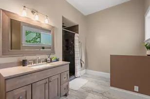 406 Lafayette St, Valparaiso, IN 46383 - Photo 19