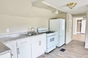 215 Cleveland Ave, Michigan City, IN 46360 - Photo 37
