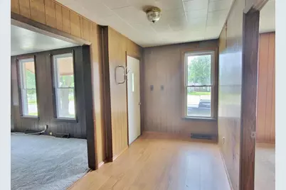 215 Cleveland Avenue, Michigan City, IN 46360 - Photo 15