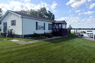 11612 W South Park Rd, Kewanna, IN 46939 - Photo 1