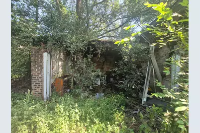 2154 W 10th Place, Gary, IN 46404 - Photo 1