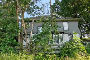 708 Harrison St, Gary, IN 46402 - Photo 3