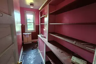 708 Harrison St, Gary, IN 46402 - Photo 17