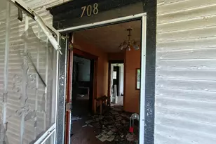 708 Harrison St, Gary, IN 46402 - Photo 7
