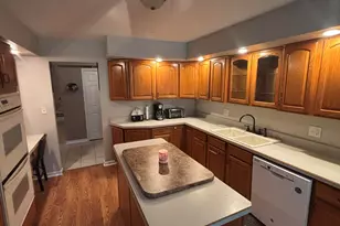 4911 W 85th Ln, Crown Point, IN 46307 - Photo 5