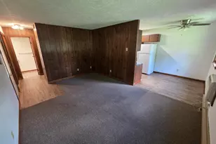 306 W Wilson St, Hebron, IN 46341 - Photo 3