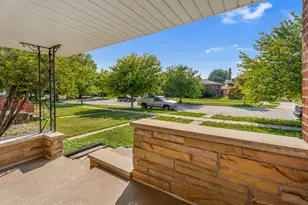 1609 Davis Ave, Whiting, IN 46394 - Photo 5