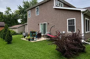 1300 Bobolink Rd, Valparaiso, IN 46383 - Photo 17