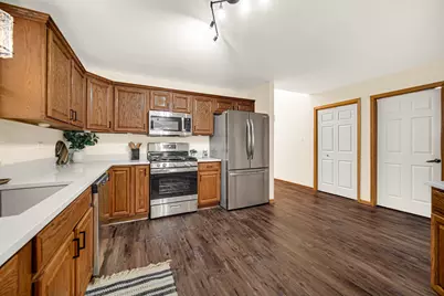 10123 Azalea Drive, Crown Point, IN 46307 - Photo 7