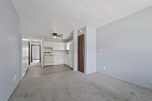 150 Sycamore Ct, Hebron, IN 46341 - Photo 1