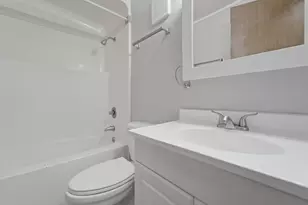 150 Sycamore Ct, Hebron, IN 46341 - Photo 7
