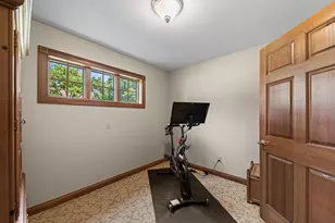 592 Shatz Dr N, Valparaiso, IN 46385 - Photo 27