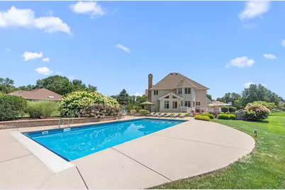 592 Shatz Drive N, Valparaiso, IN 46385 - Photo 29