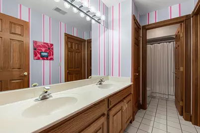 592 Shatz Drive N, Valparaiso, IN 46385 - Photo 23