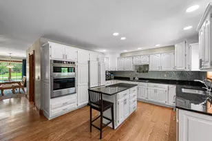 592 Shatz Dr N, Valparaiso, IN 46385 - Photo 7